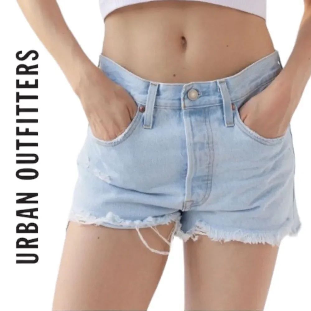 NEW Levi's 501 Urban Outfitters UO Original Cutoff Denim Shorts 32